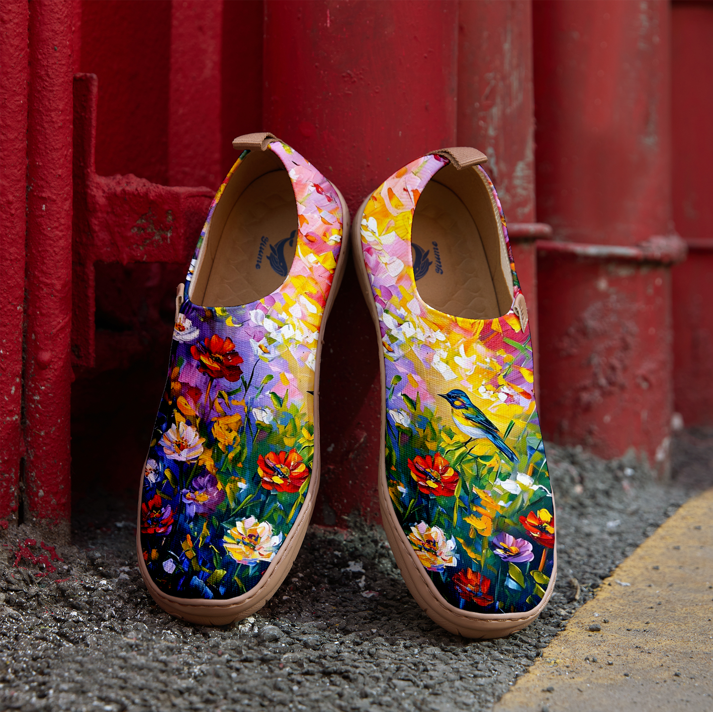 Paint d'huile oiseaux et fleurs chaussures de femmes bleues chaussures bleues florales