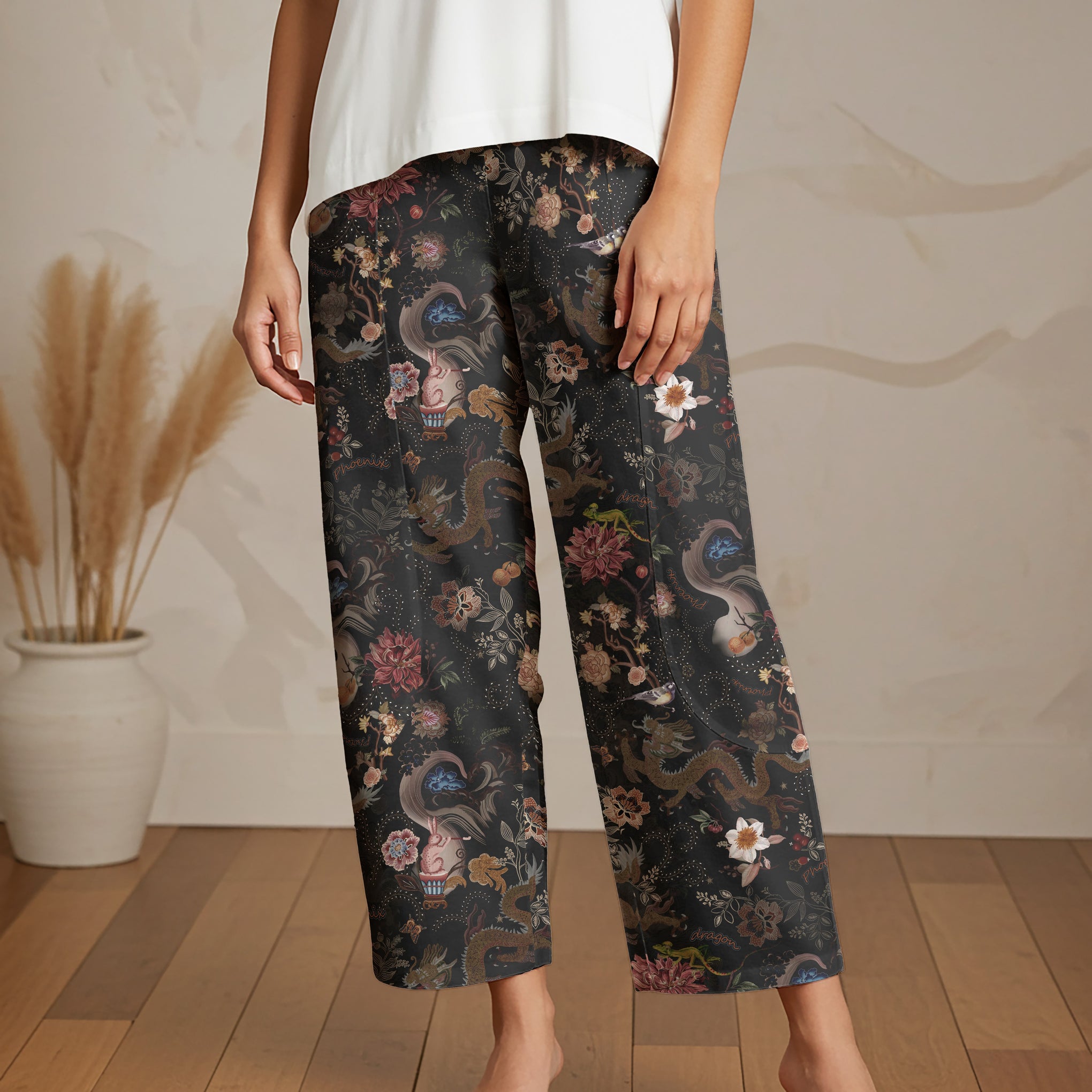 Women Casual Ankle Pants Lounge Elastic Waist with Pockets 93% Lyocell, 7% Linen Black Aloha Ink Charm Eastern Dream