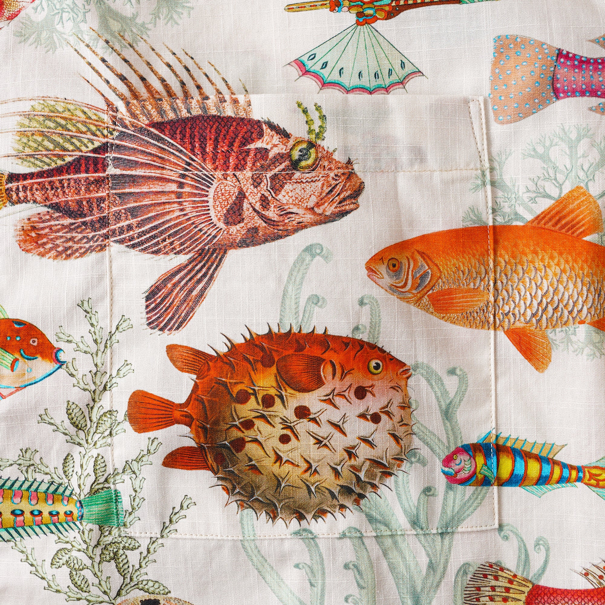 Chemise Yiume pour hommes à motif de poissons tropicaux 100 % coton, chemise hawaïenne à manches courtes, à boutons, couleur beige, chemise Aloha.