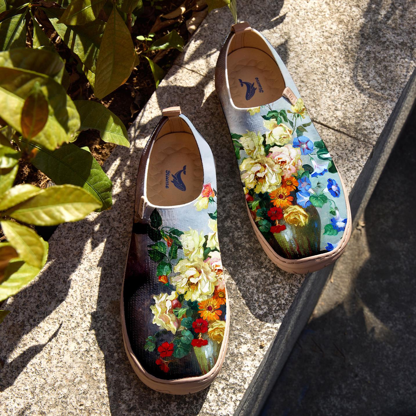 Yiume Frauenkunst Slip-on-Schuhe bequemes atmungsaktives Strick-Freizeitschuh, Vintage Bouquet Hawaiian Blumenhemd