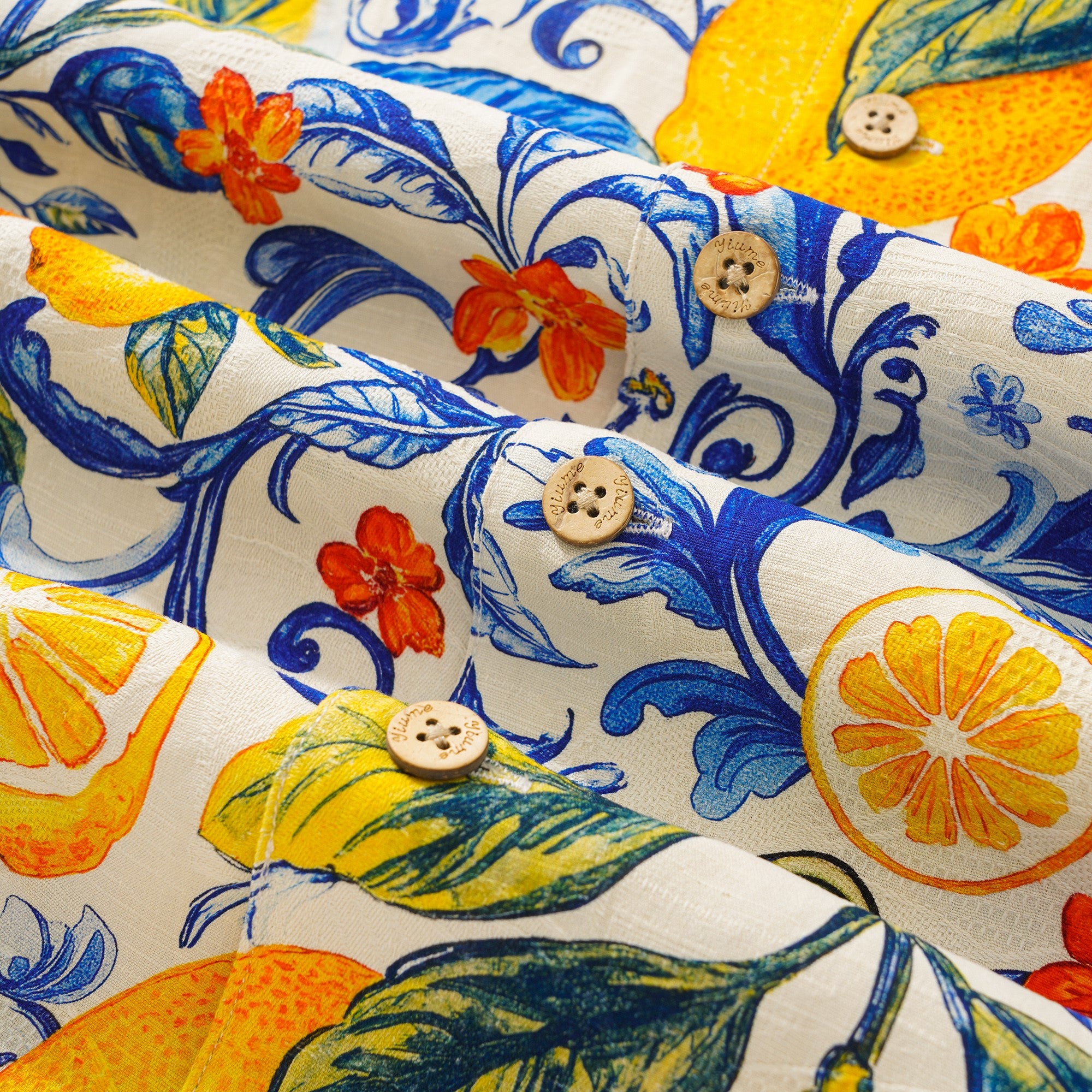 100% Silk Men's Hawaiian Shirt Short Sleeve Camp Collar 100% Silk Blue Aloha Sunlit Lemons