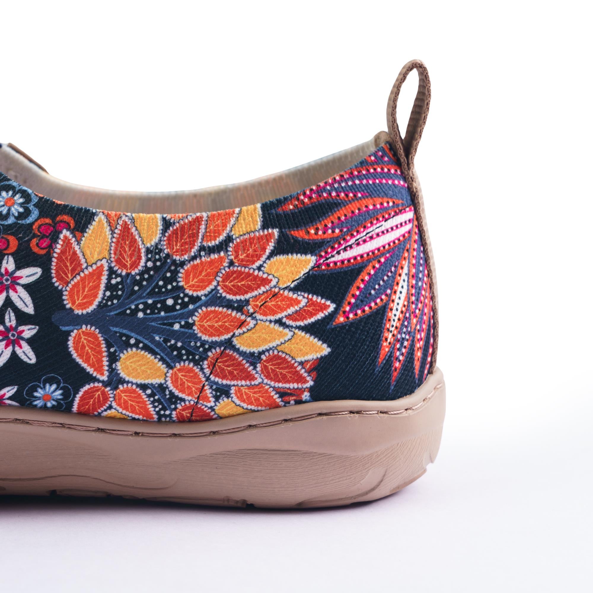 Quirky Plants Women's Slip-On Shoes Painted Canvas Sneakers Hawaiian-inspired Aloha Shirts For Men - Premium Collection