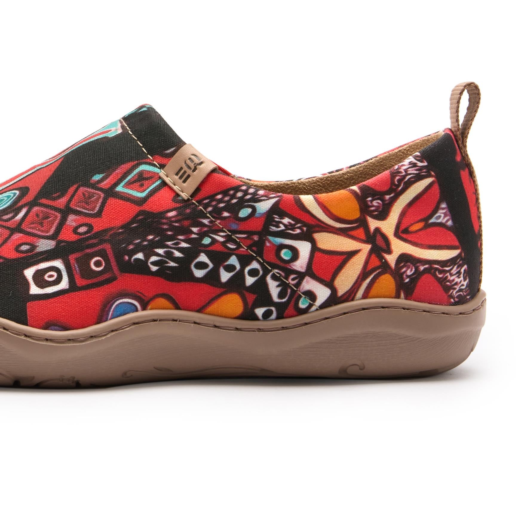 Abstract Artistry Statement Damen Slip-on-Schuhe, 100% Baumwolle, bemalte Leinwand-Sneaker Abstract-inspiriertes Hemd