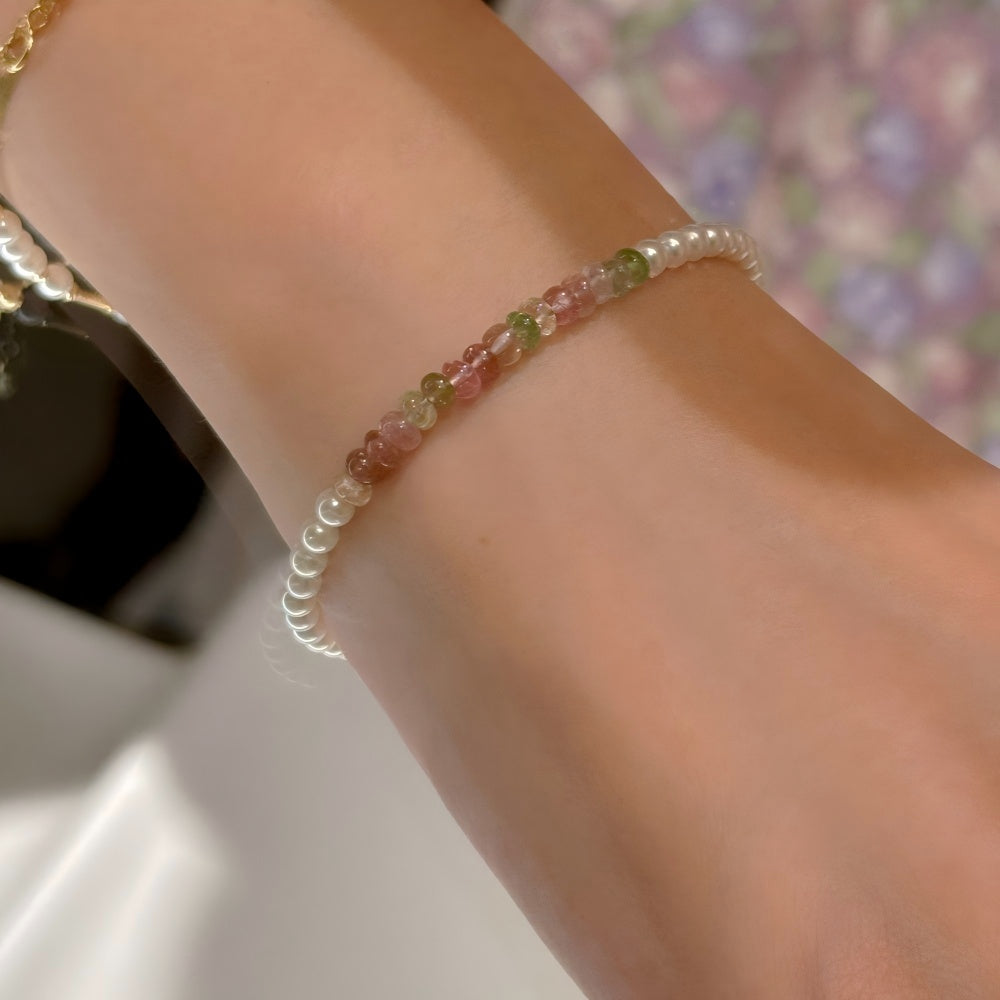 8595c32e453844d4af3dae5a43a65065