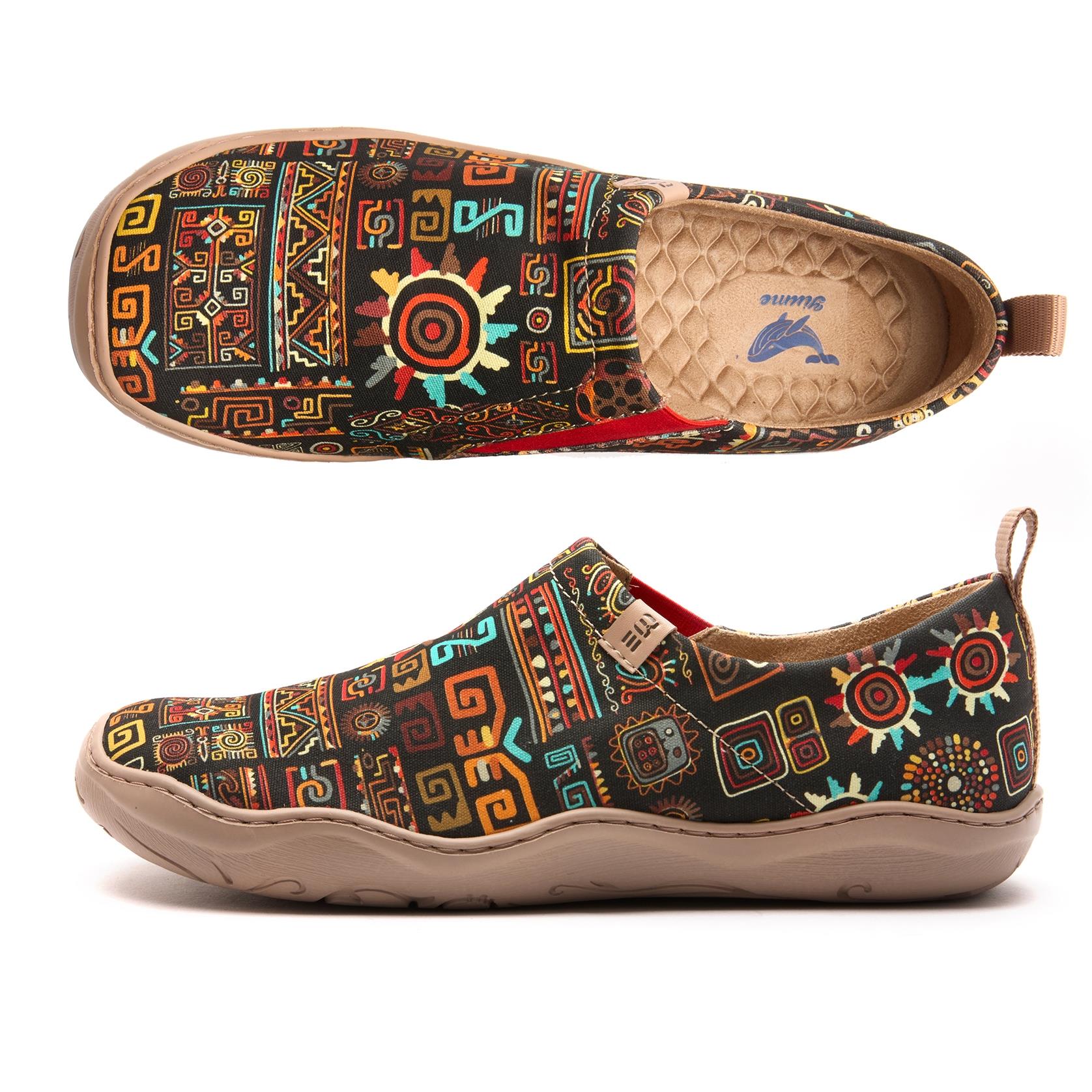 Tribal Glow Damen Slip-on-Schuhe gestrichene Leinwand Sneakers Hawaiianer Heritage-inspiriertes Hemd