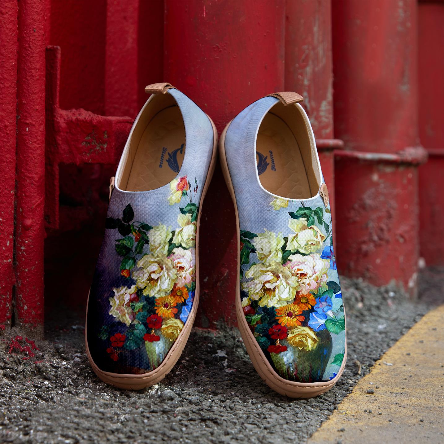 Yiume Frauenkunst Slip-on-Schuhe bequemes atmungsaktives Strick-Freizeitschuh, Vintage Bouquet Hawaiian Blumenhemd