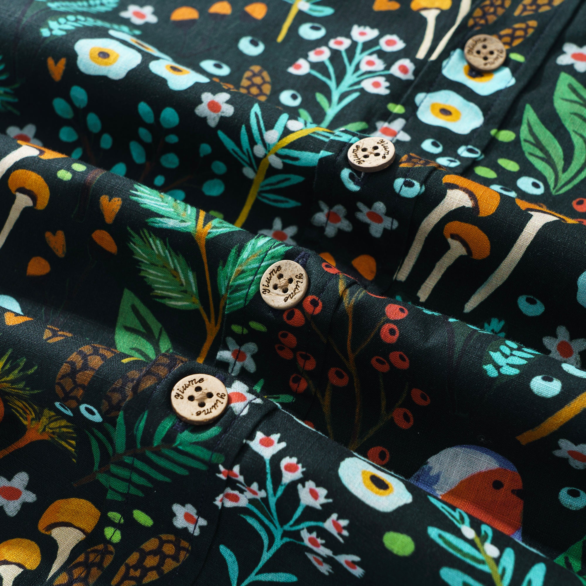 Woodland Walk von Shelley Aldrich 100% Baumwolle Herren Aloha Hawaiian Kurzarm Hemd mit Knöpfen