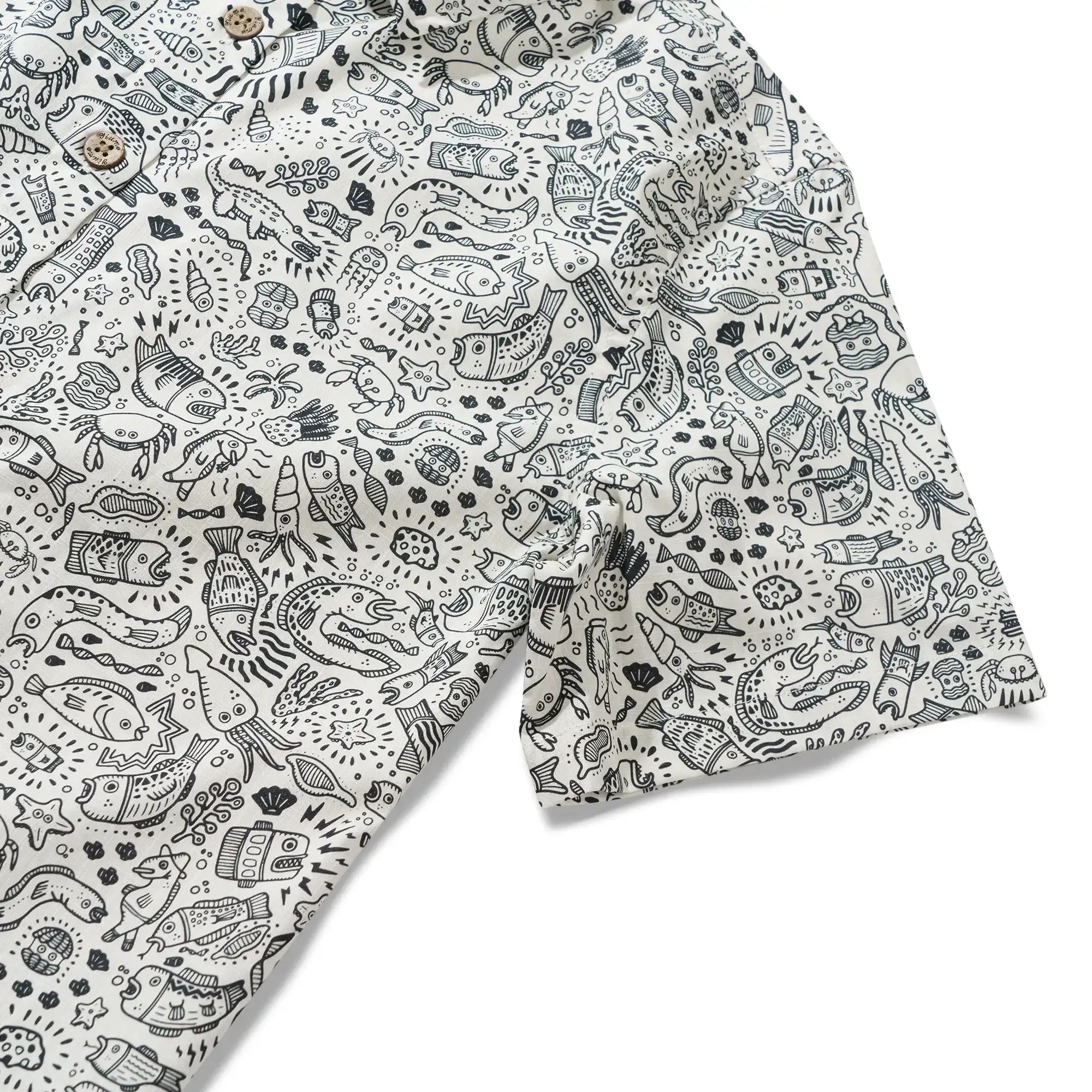 Short sleeve button-up Hawaiian shirt for women