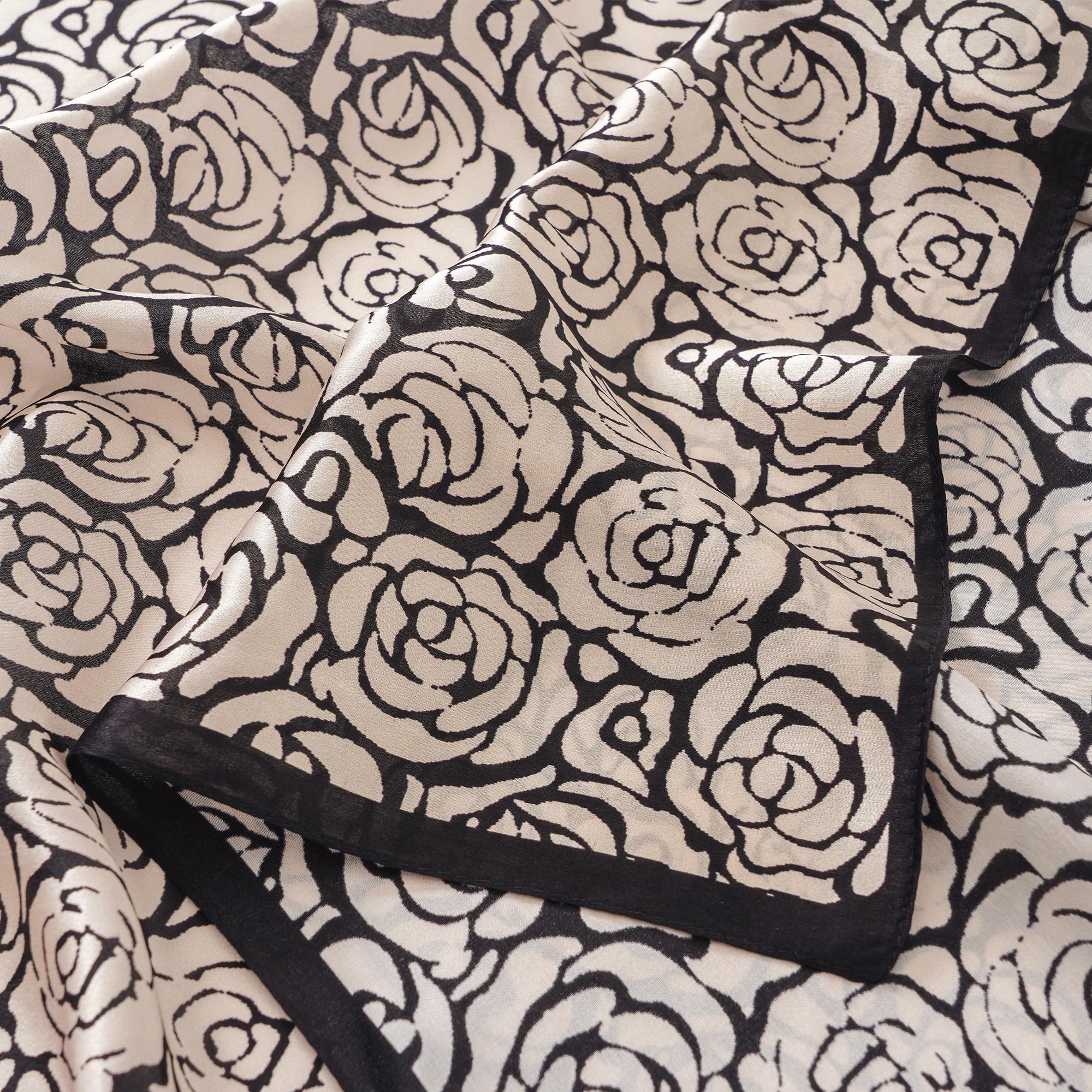 Écharpe Oblongue Florale 100% Soie de Murier Roses Intemporelles