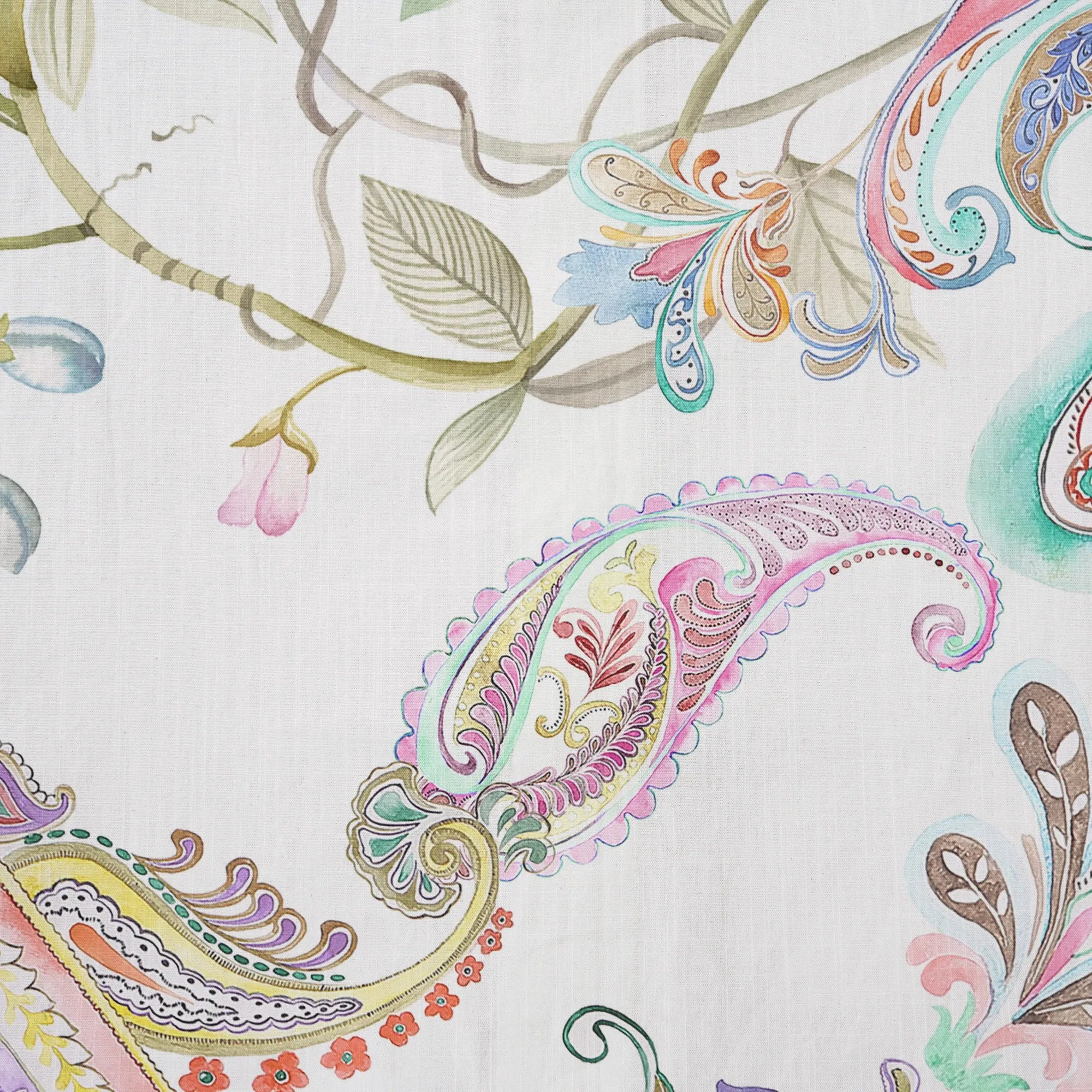 Men's short sleeve shirt with paisley and floral pattern