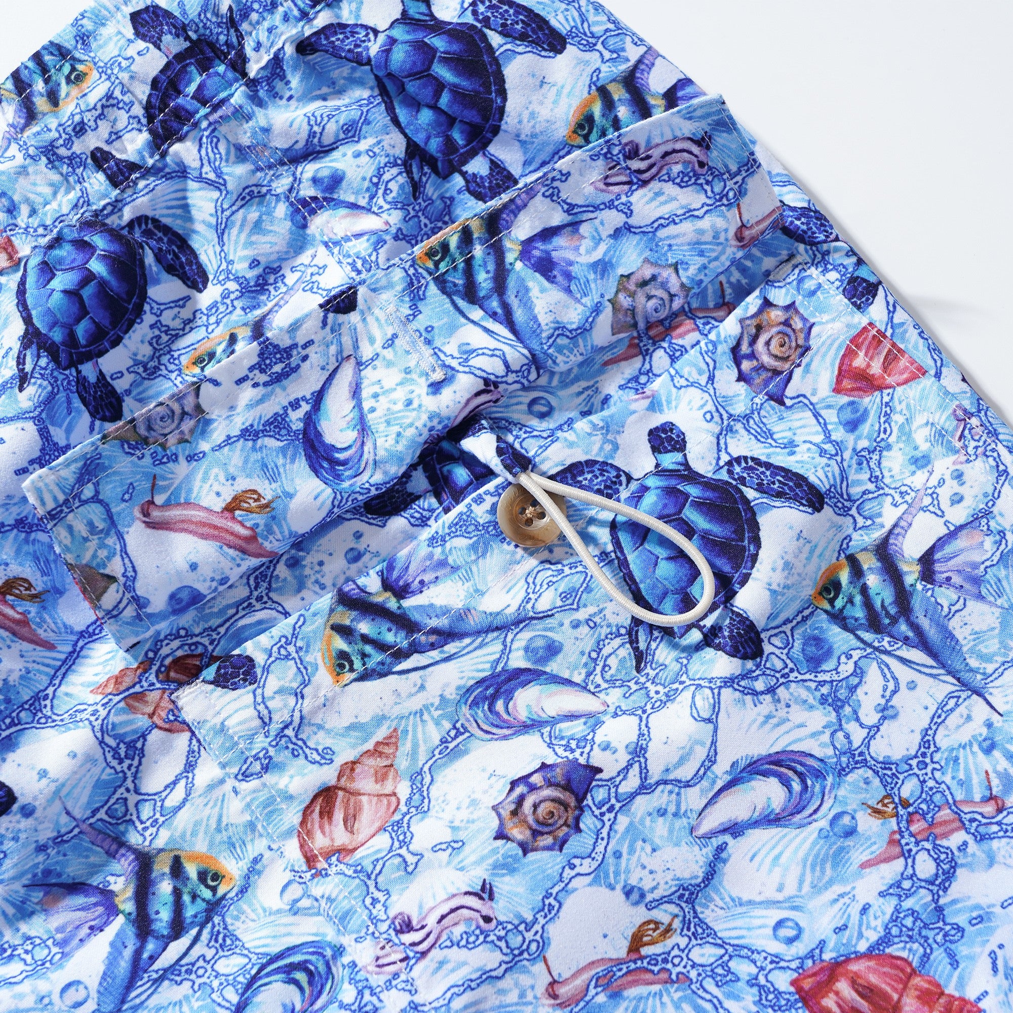 6-Inch Shorts For Men 100% Polyester Wandering Sea Turtle Casual Printed Shorts Beach Shorts 6-inch Casual Printed Shorts - Wandering Sea Turtle