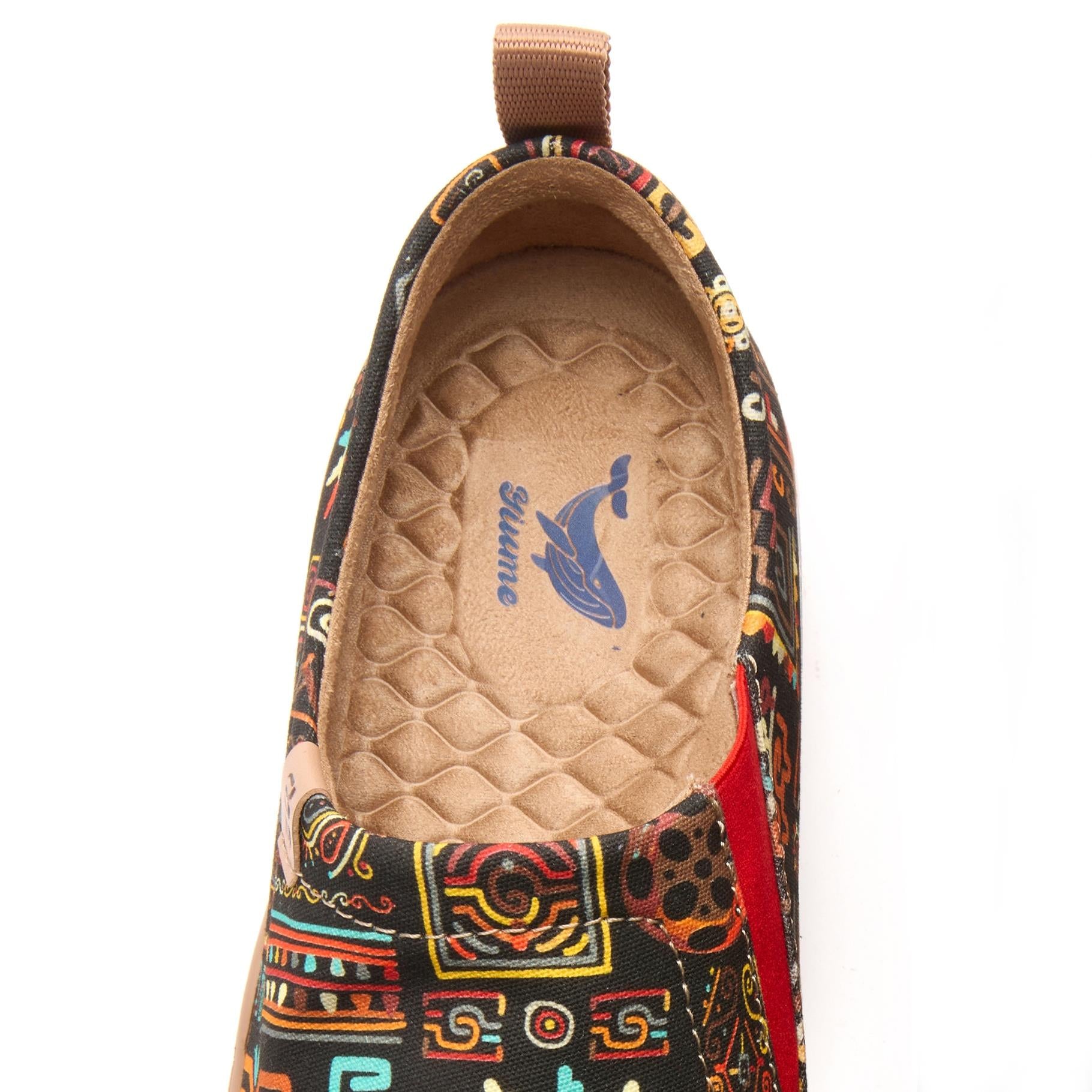 Tribal Glow Damen Slip-on-Schuhe gestrichene Leinwand Sneakers Hawaiianer Heritage-inspiriertes Hemd