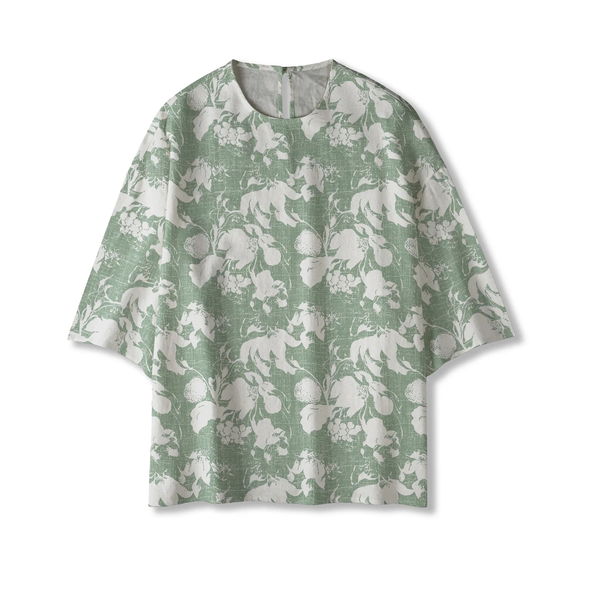 Detailed view of button-back on Flower Verdant Memoirs Women's Blouse
