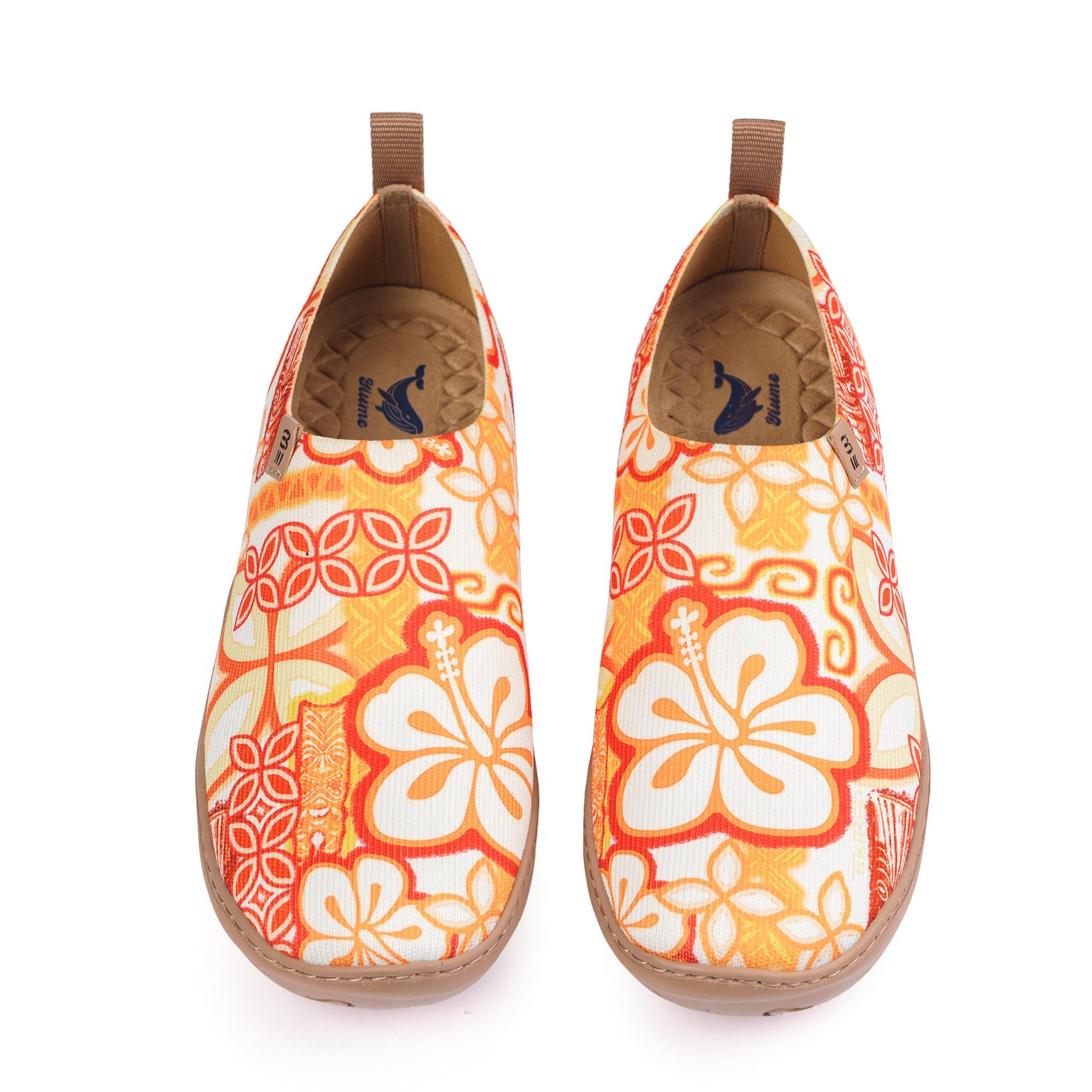 Tiki imprimer des chaussures à enfiler pour femmes par des baskets en toile peinte en tikirob